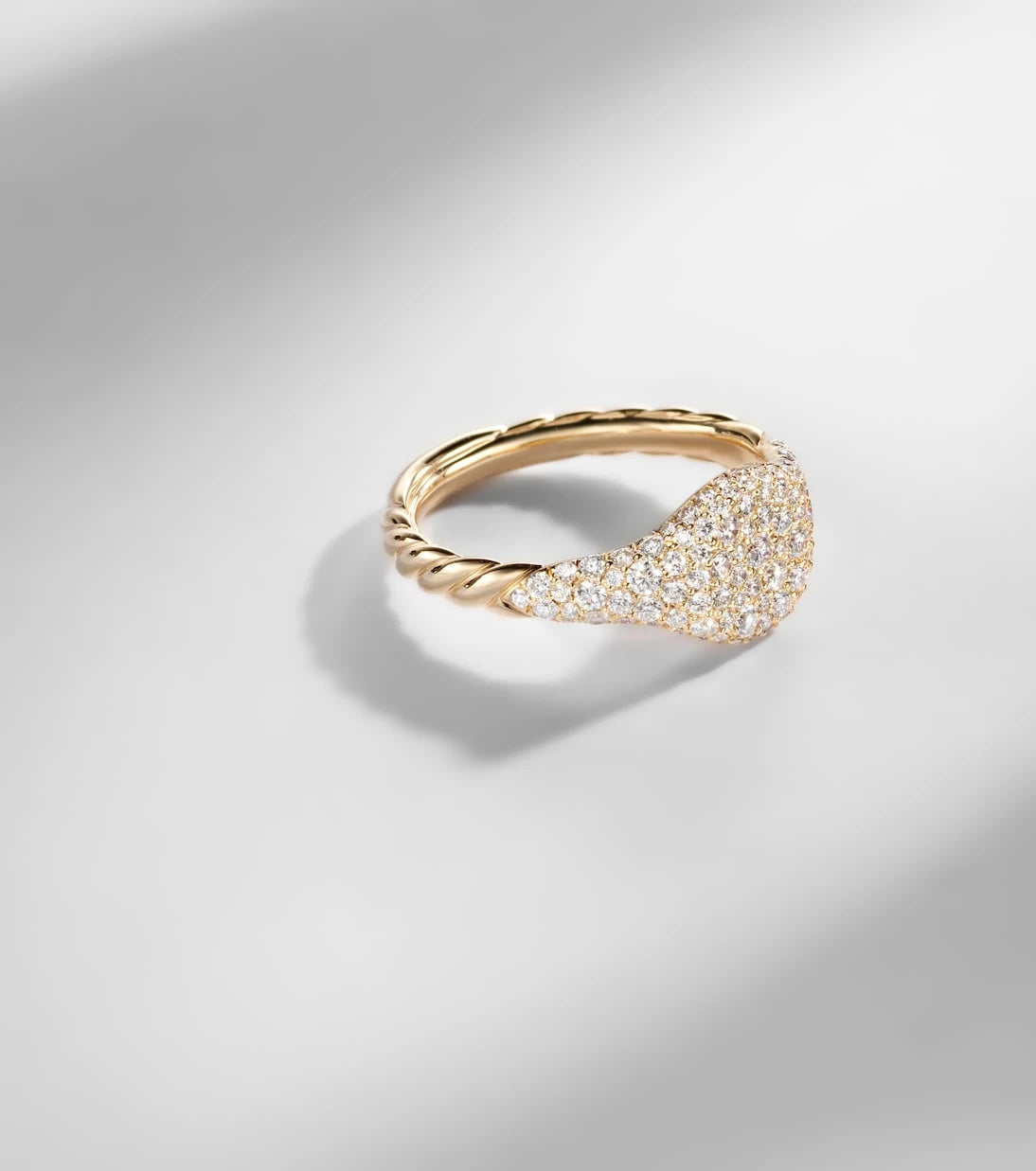 David Yurman - Petite Pavé 18kt gold pinky ring with diamonds