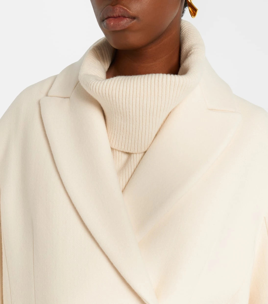 Jacquemus - Man's virgin wool coat