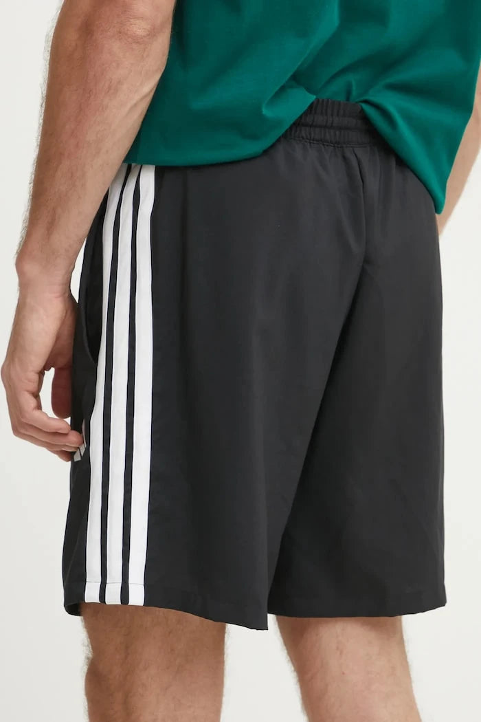Къс панталон adidas Chelsea
