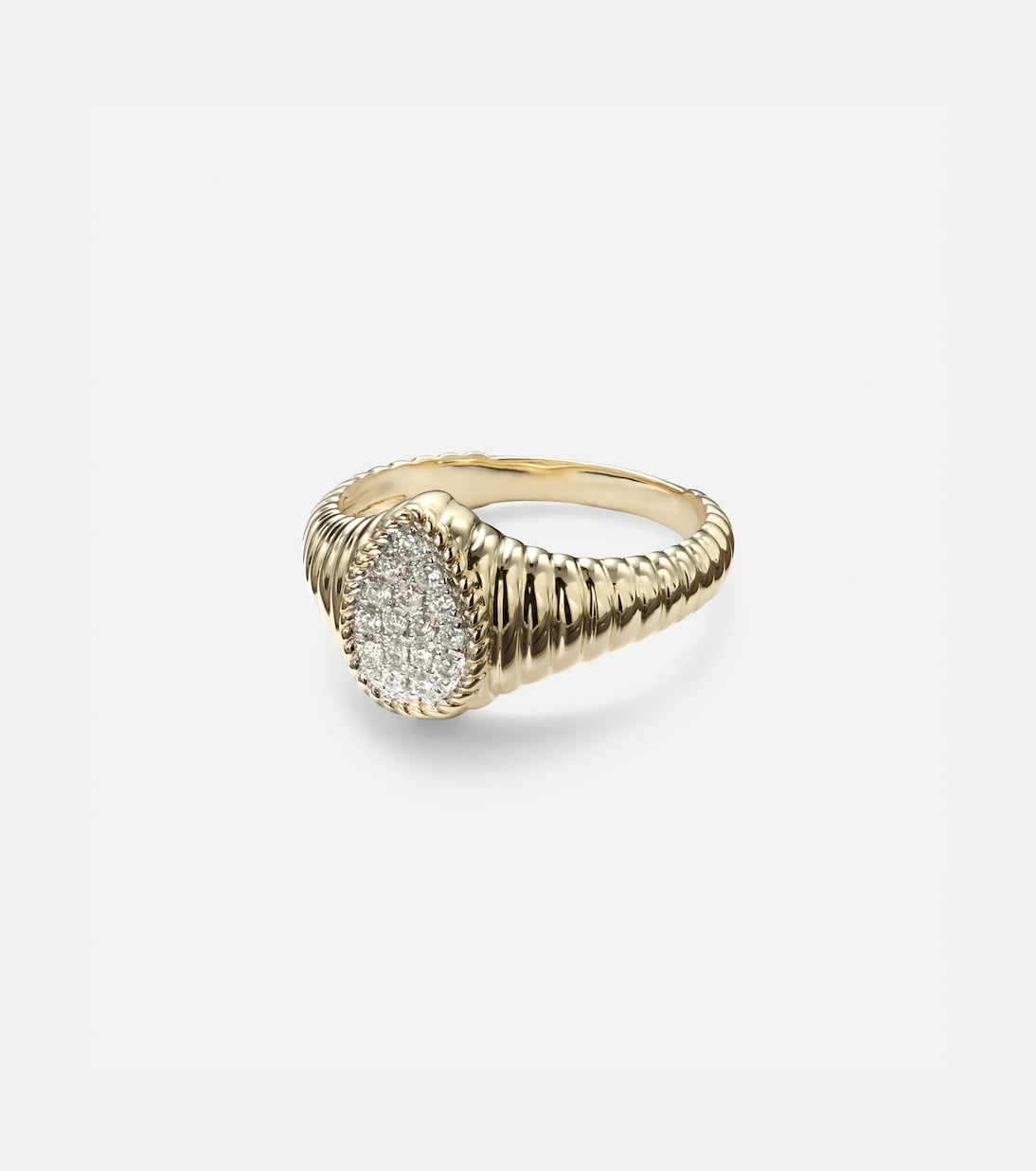 Yvonne Léon - Berlingot 9kt gold pinky ring with diamonds