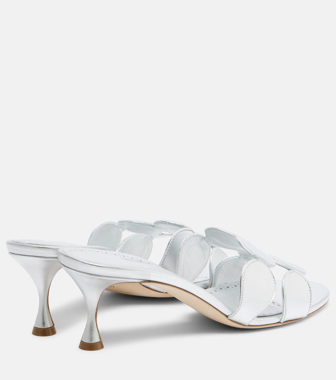 Manolo Blahnik - حذاء هاليبالمو 50 من الجلد الميتالك بدون كعب