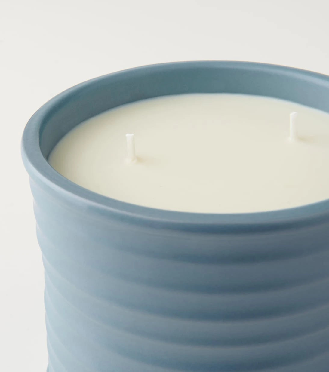 Loewe Home Scents - Cypress Balls Medium scented candle