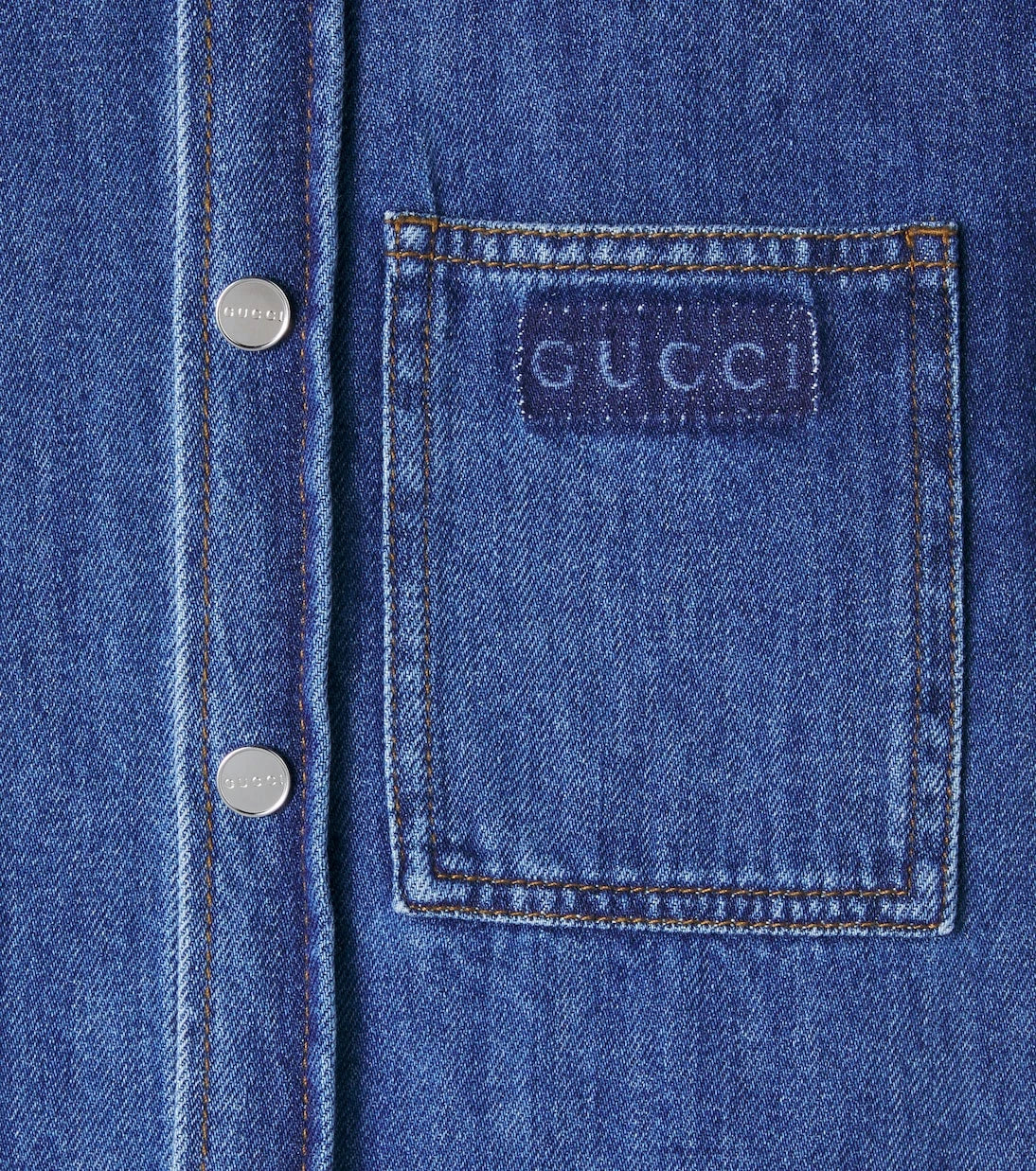 Gucci Kids - قميص جينز بشعار