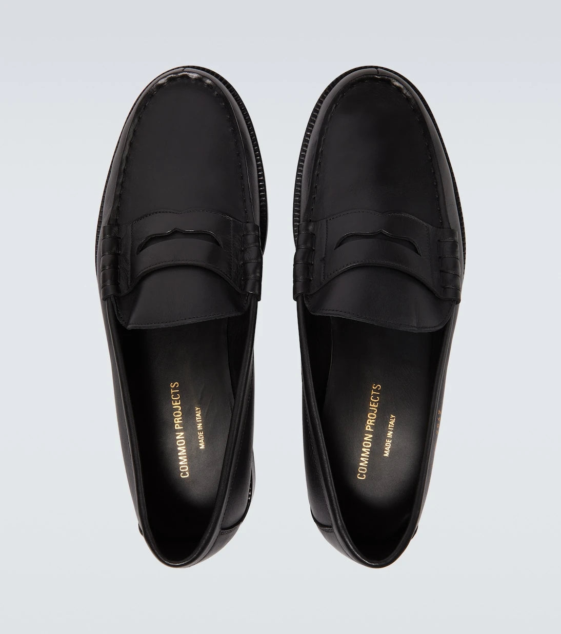 Common Projects - حذاء لوفر جلدي