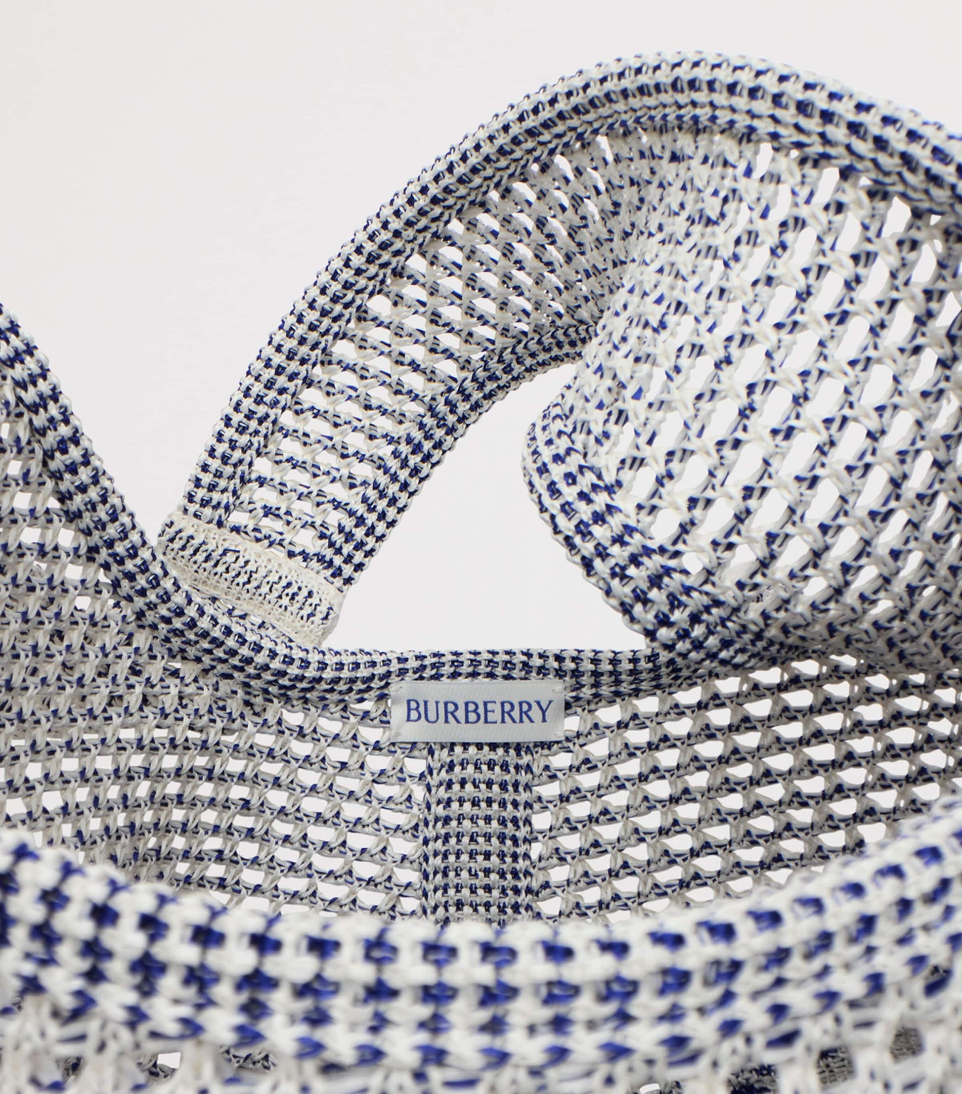 White Small Crochet Equestrian Knight Design Shoulder Bag