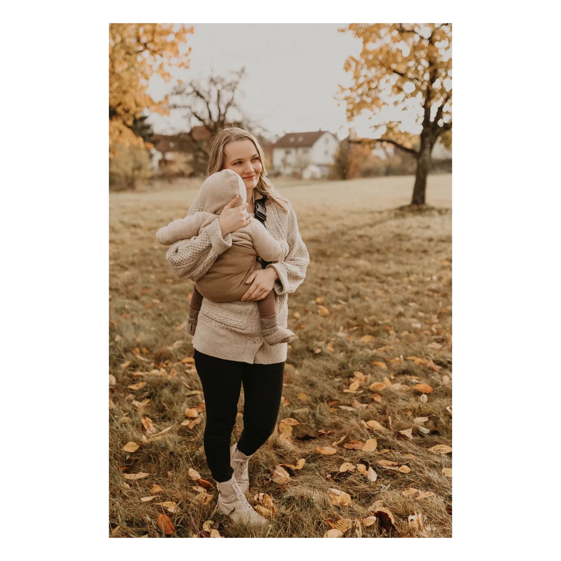 Wildride - Baby carrier  | Camel