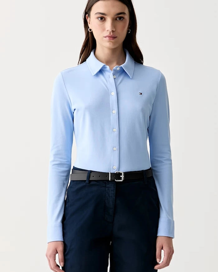 Tommy Hilfiger pamuk ve elastanlı kadın gömleği