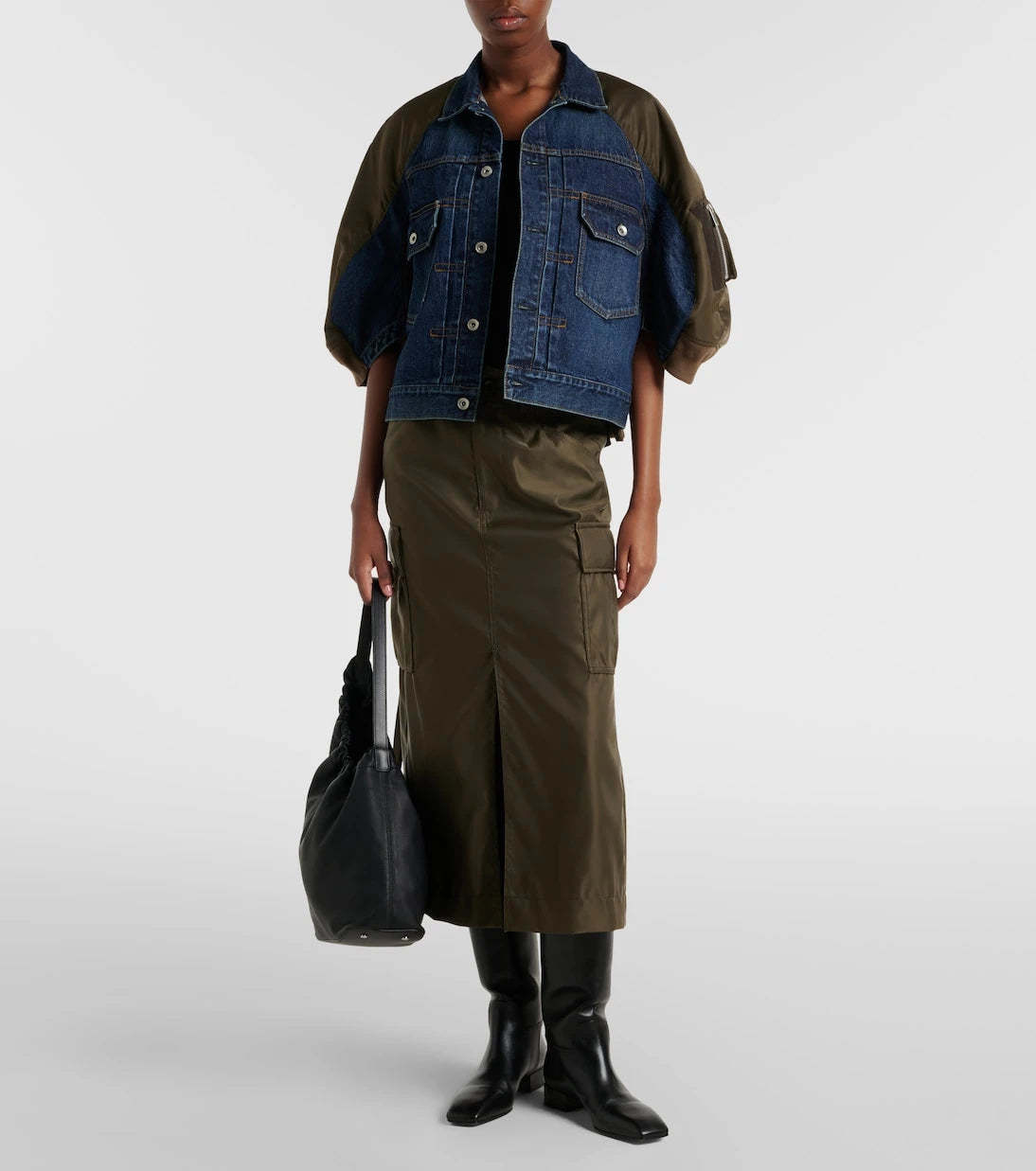 Sacai - تنورة ميدي بكسرات