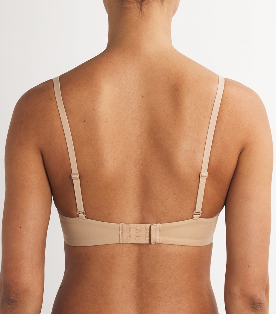 Skims Ivory Fits Everybody T-Shirt Bra