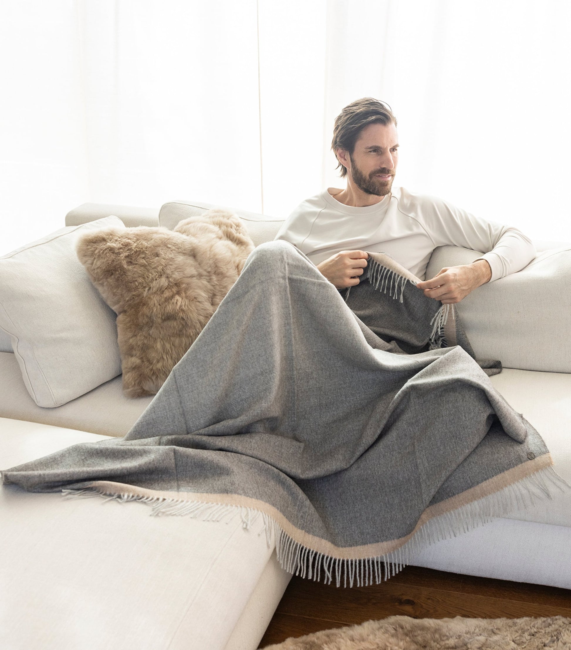 Plaid Merima Throw (180cm x 130cm)