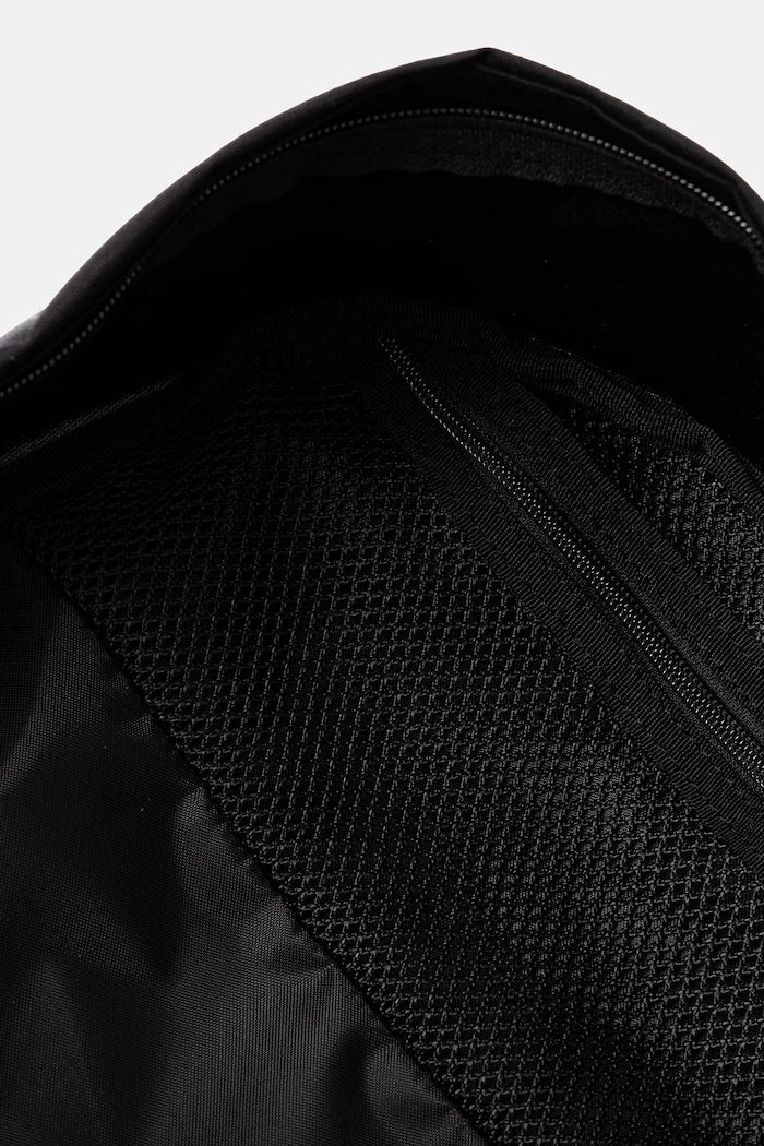 Eastpak sırt çantası