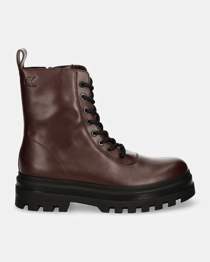 Кожени туристически обувки Calvin Klein Jeans LUGGED LACE ZIP BOOT OXF LTH