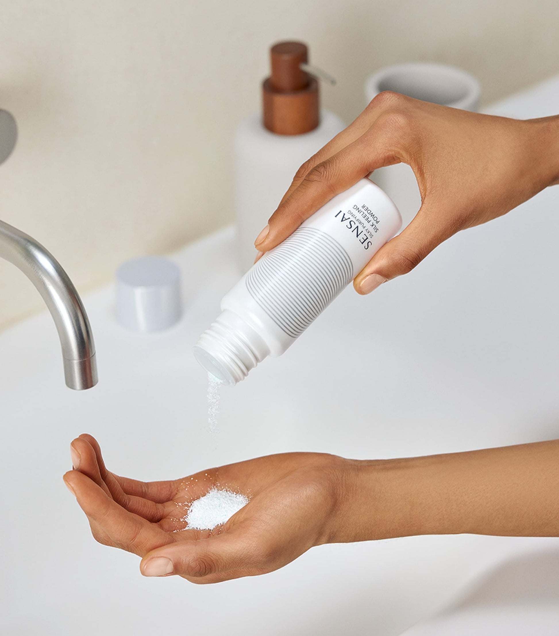 Sensai Silky Purifying Silk Peeling Powder (40g)