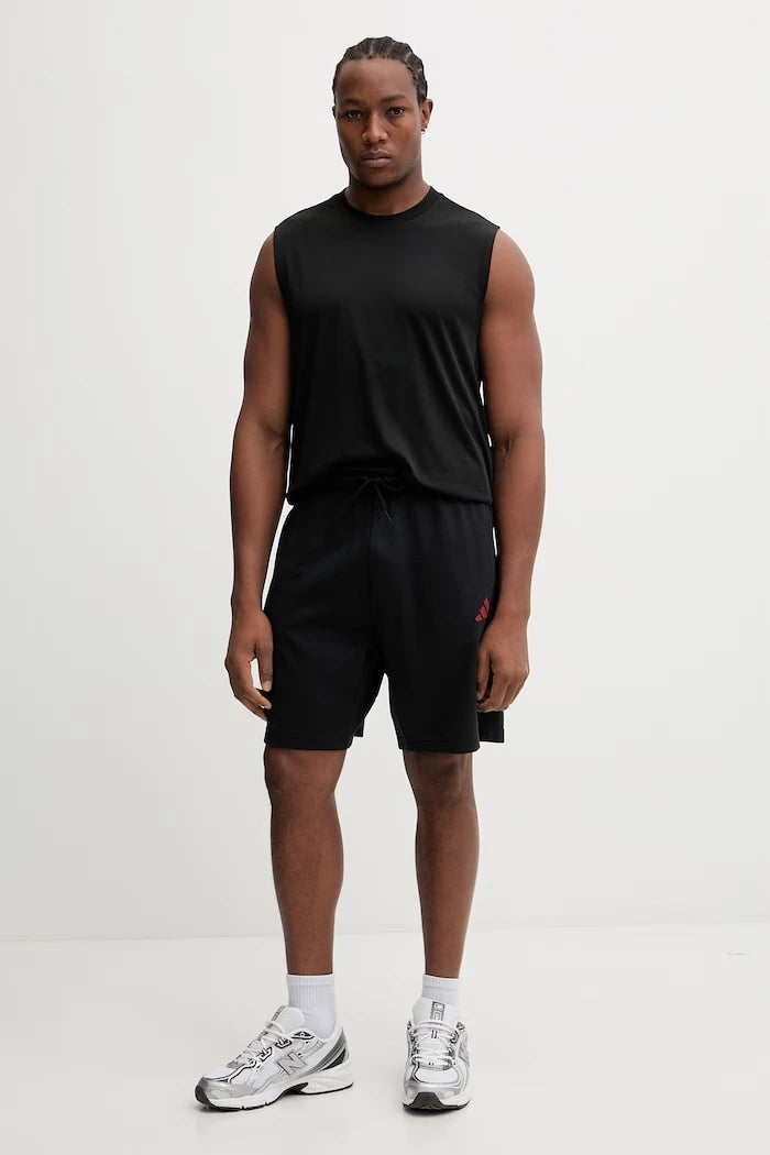 Къс панталон adidas