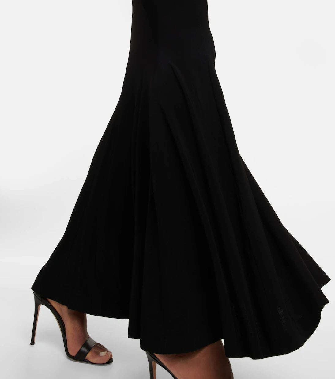 Norma Kamali - Off-shoulder fishtail gown