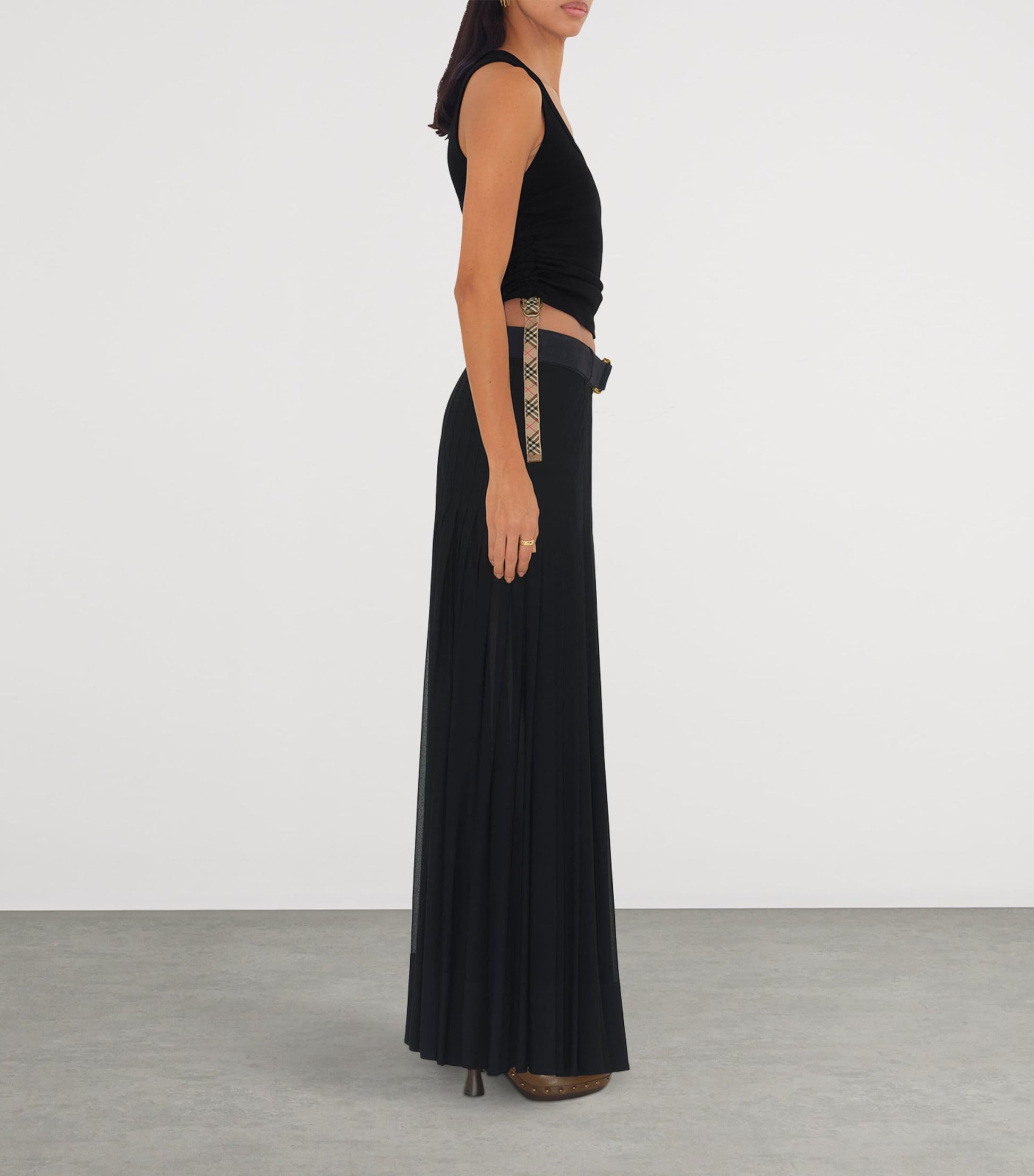 Black Pleated Maxi Skirt