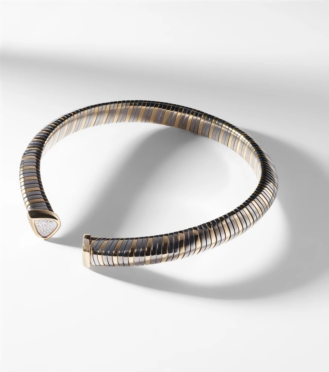 Marina B - Trisola 18kt gold necklace with diamonds