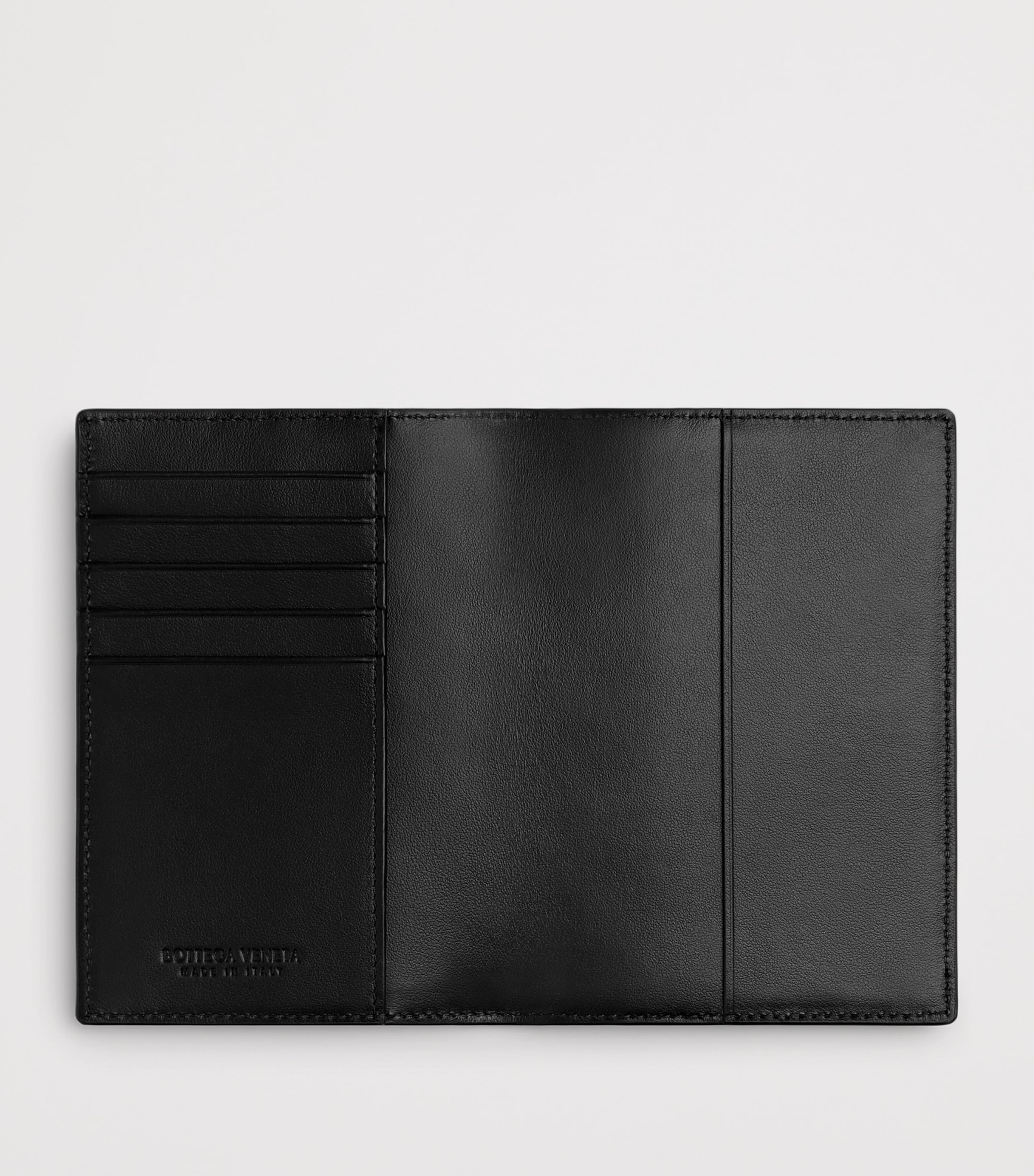 Leather Intrecciato Passport Holder