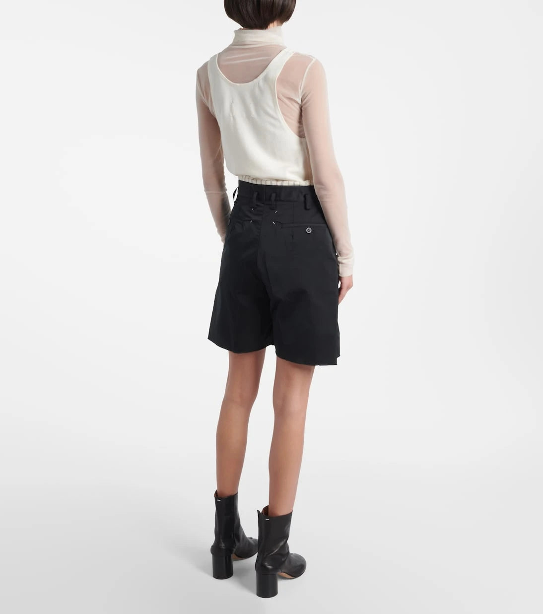 Maison Margiela - Distressed shorts