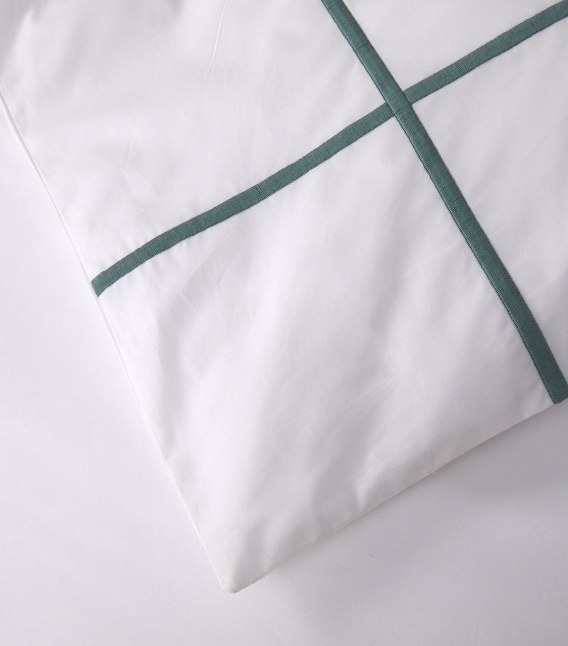 Athena Super King Duvet Cover (260cm x 220cm)