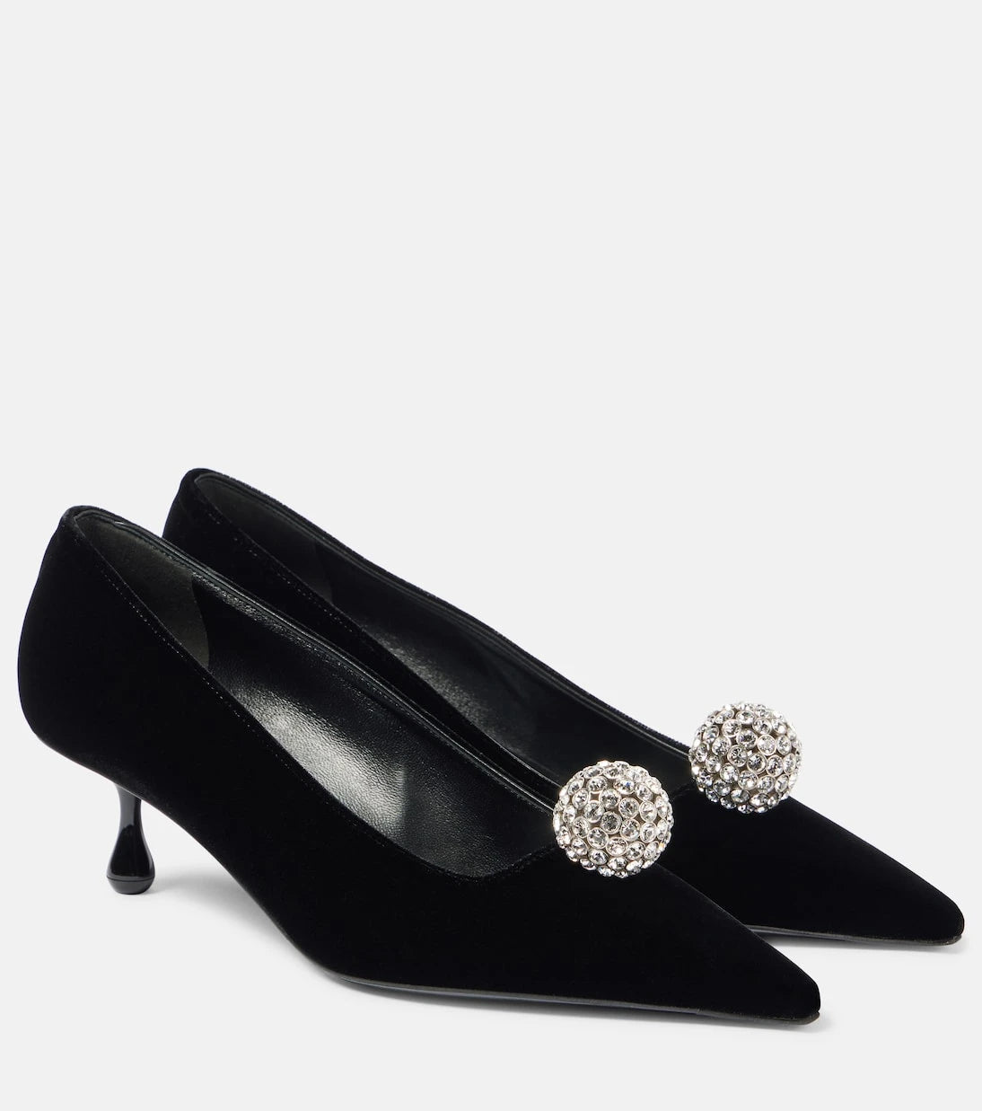 Jimmy Choo - حذاء أورب 50 المخملي بالكعب العالي والمزين