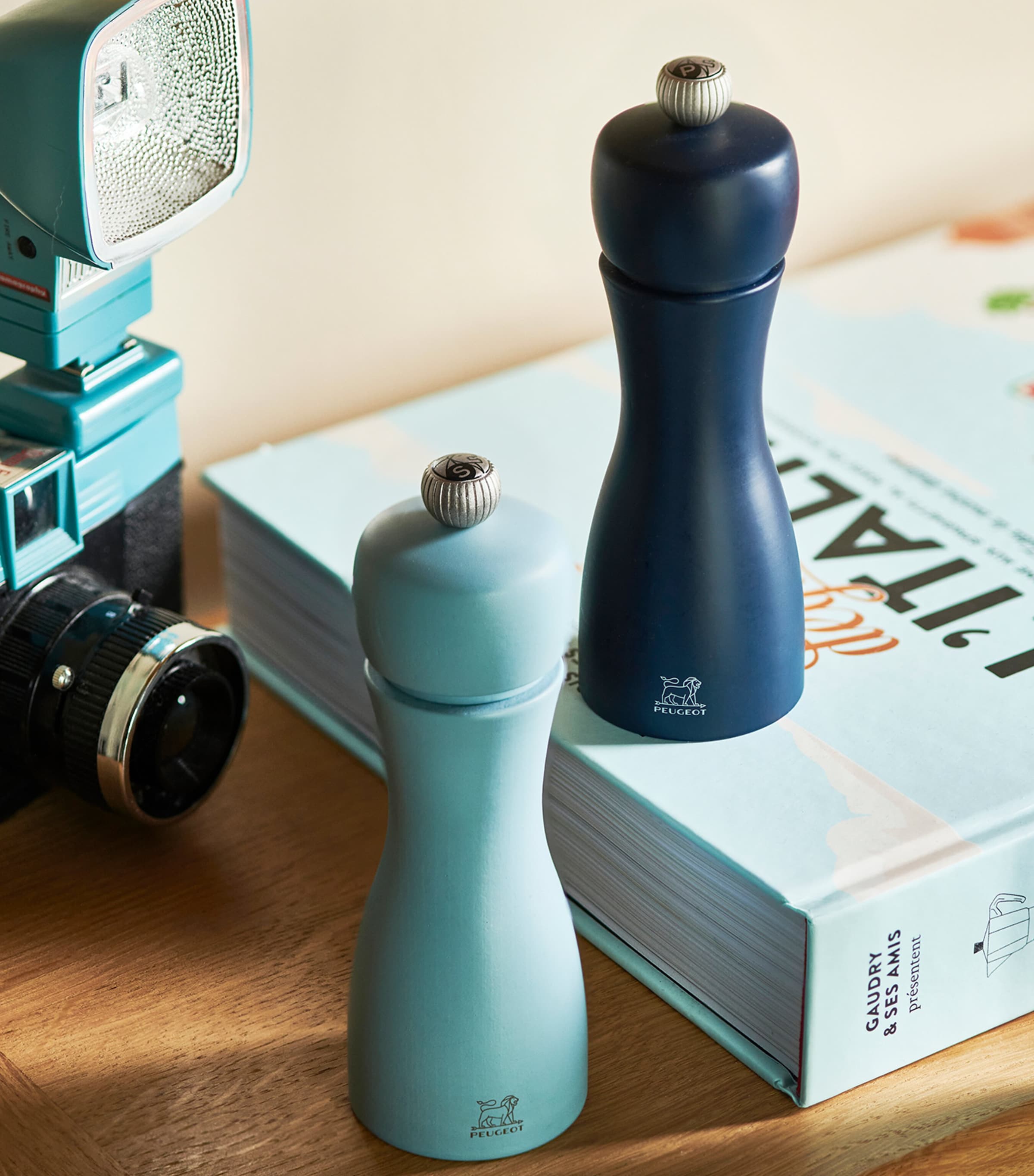 Peugeot Tahiti Salt and Pepper Mill Set