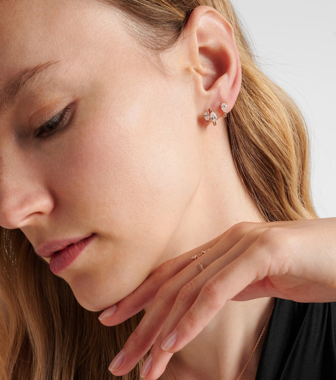 Repossi - Serti Sur Vide 18kt rose gold single ear cuff with diamonds