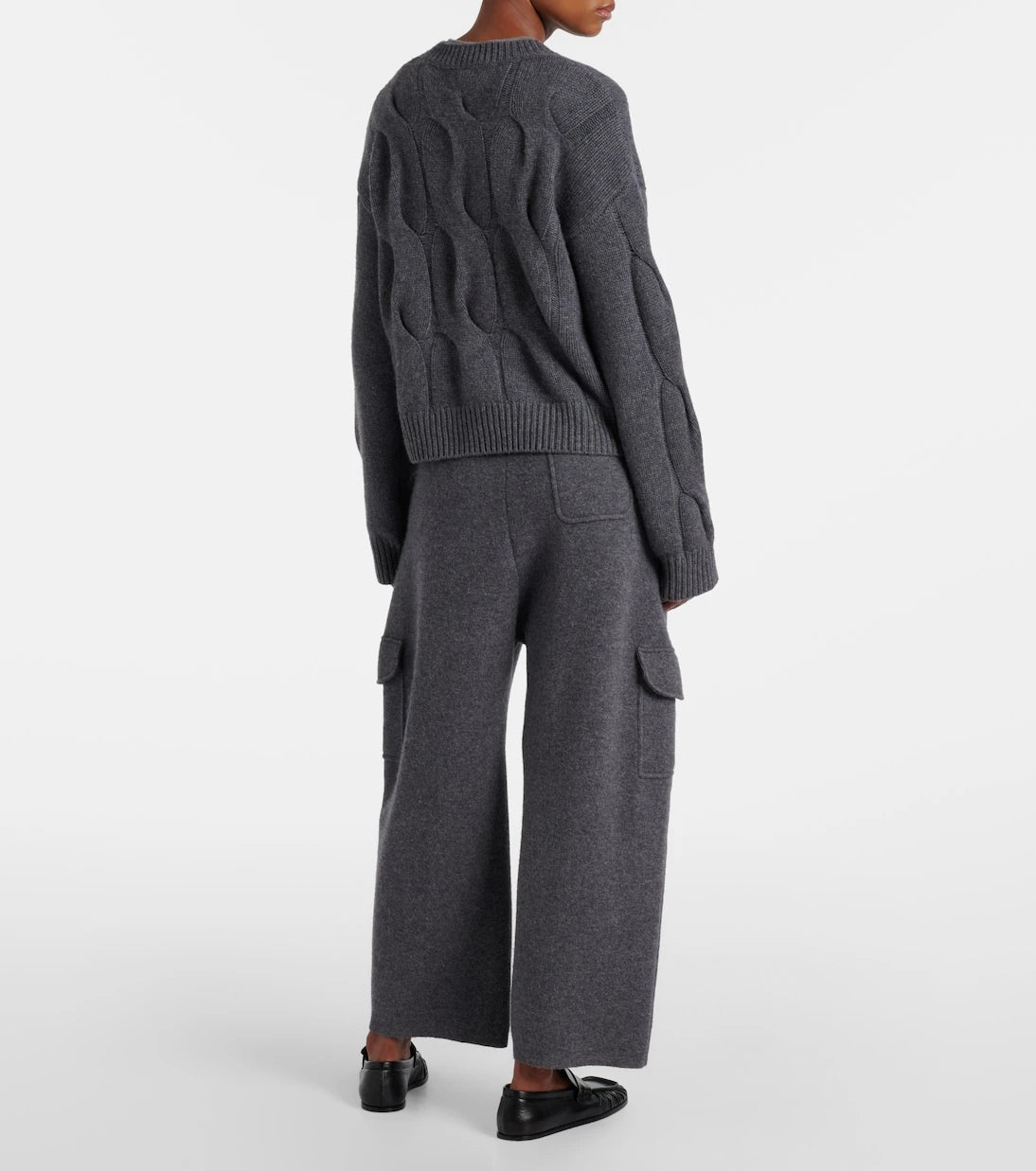 Lisa Yang - Sammie cable-knit cashmere sweater