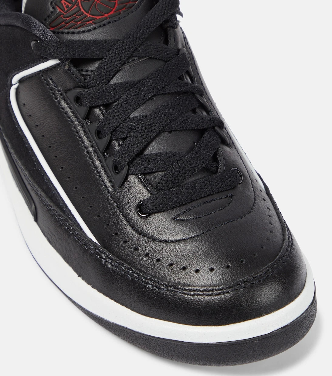 Nike - حذاء رياضي Air Jordan 2 Retro Low من الجلد
