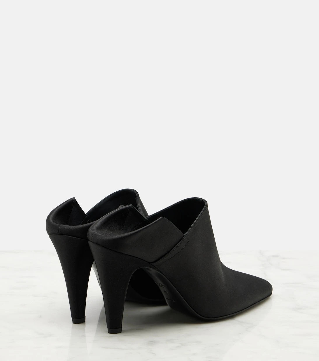Alaïa - Koni topuklu saten mule terlik