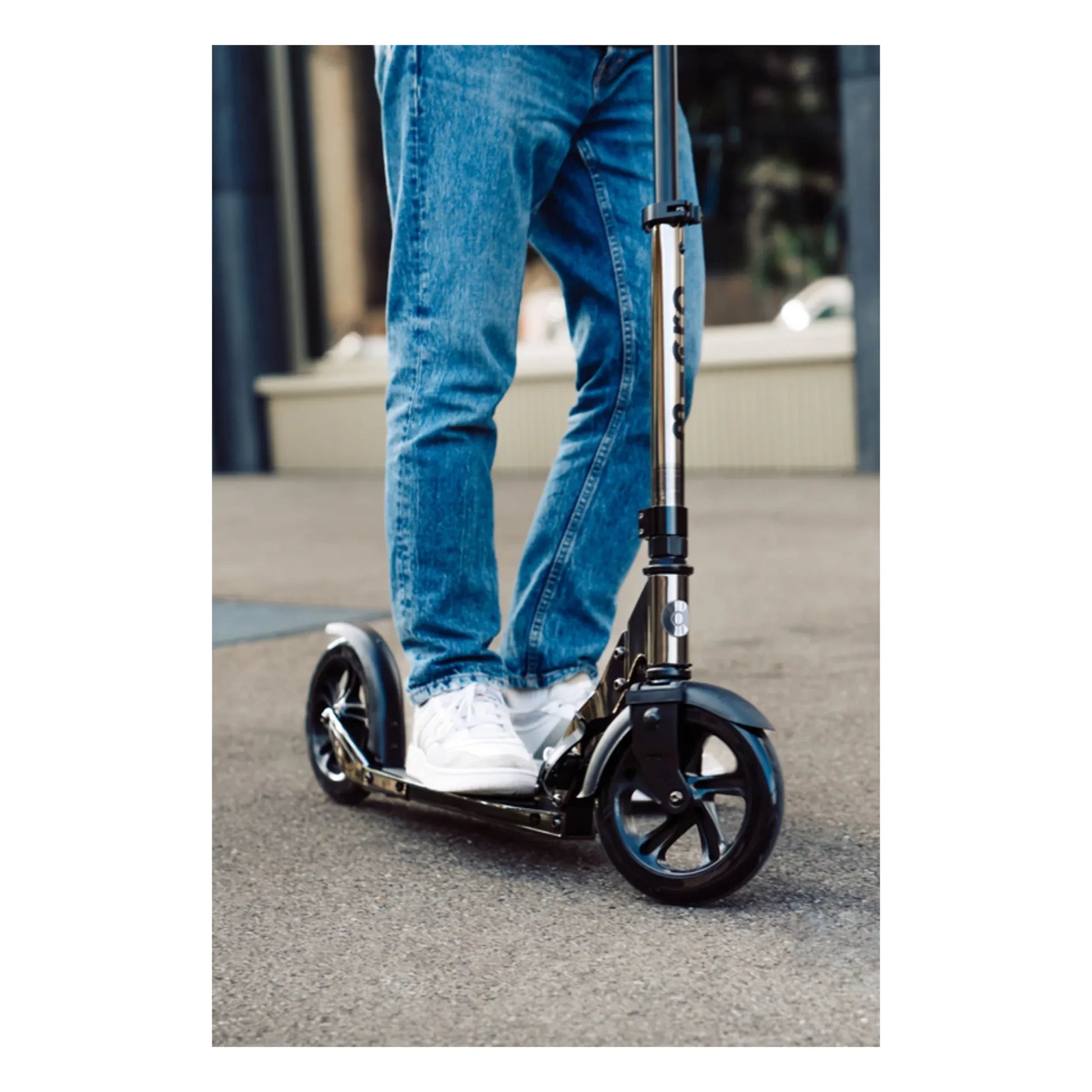 Micro - Classic Neochrome scooter | Black