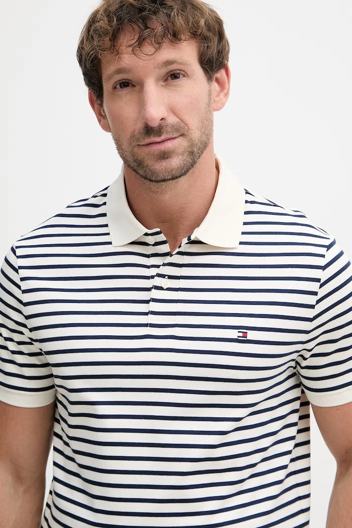 Tommy Hilfiger yakalı erkek pamuklu tişört