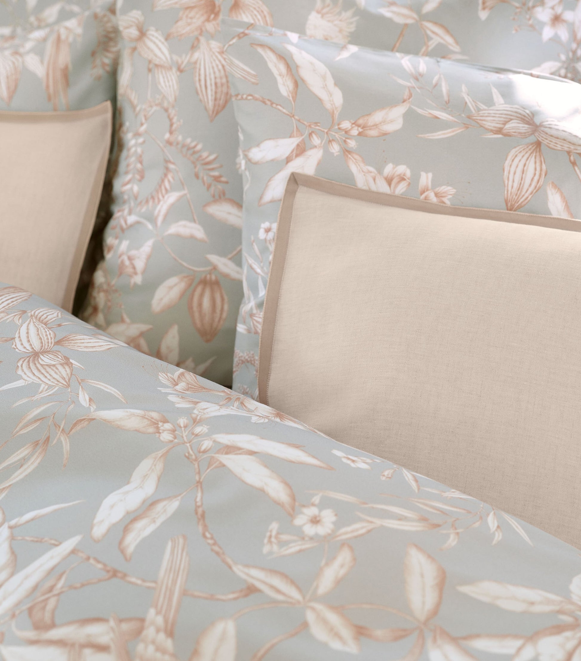 Schlossberg Cotton Sateen Calypso King Oxford Pillowcase (50cm x 90cm)