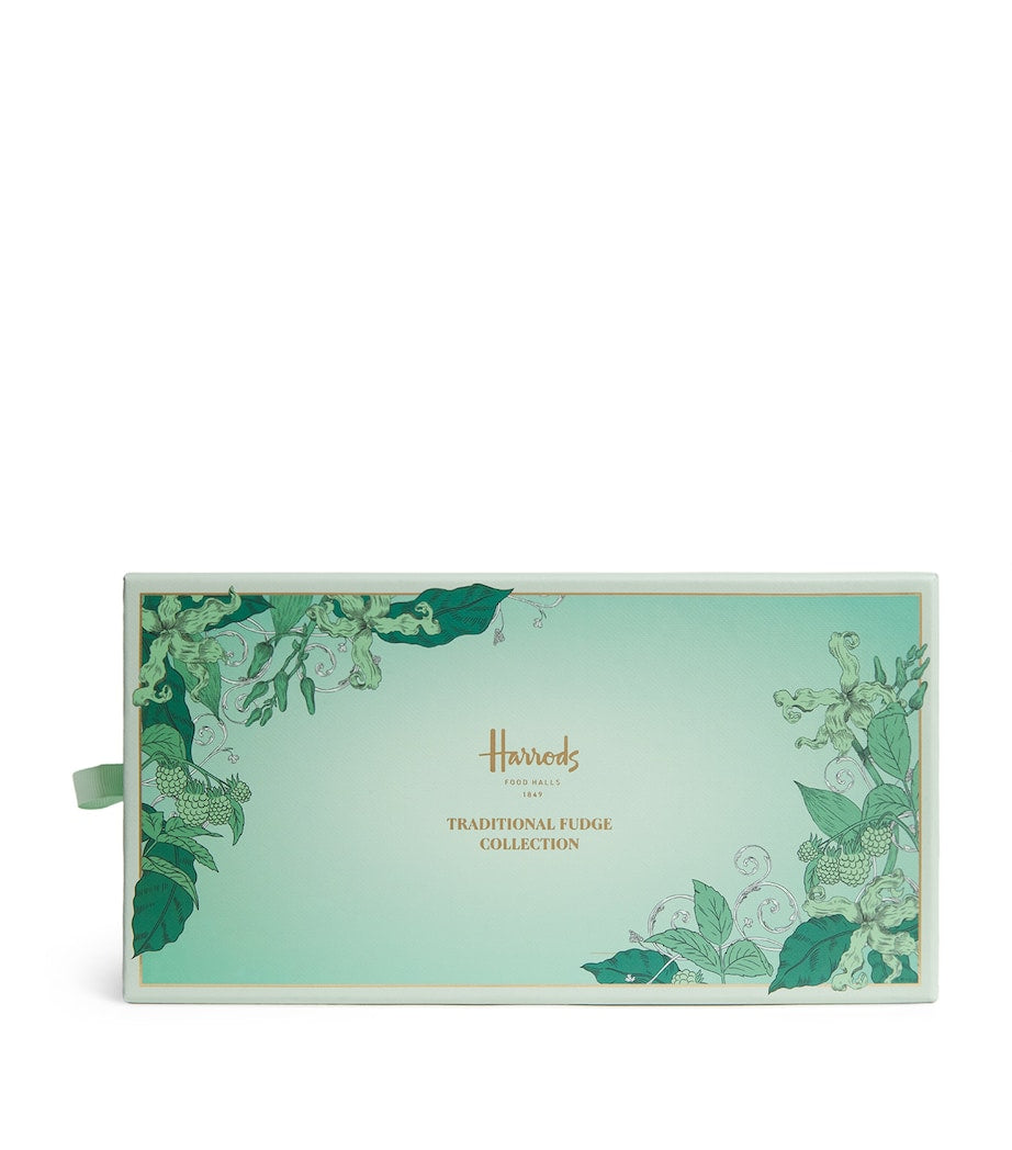 Traditional Fudge Collection Box (395g)