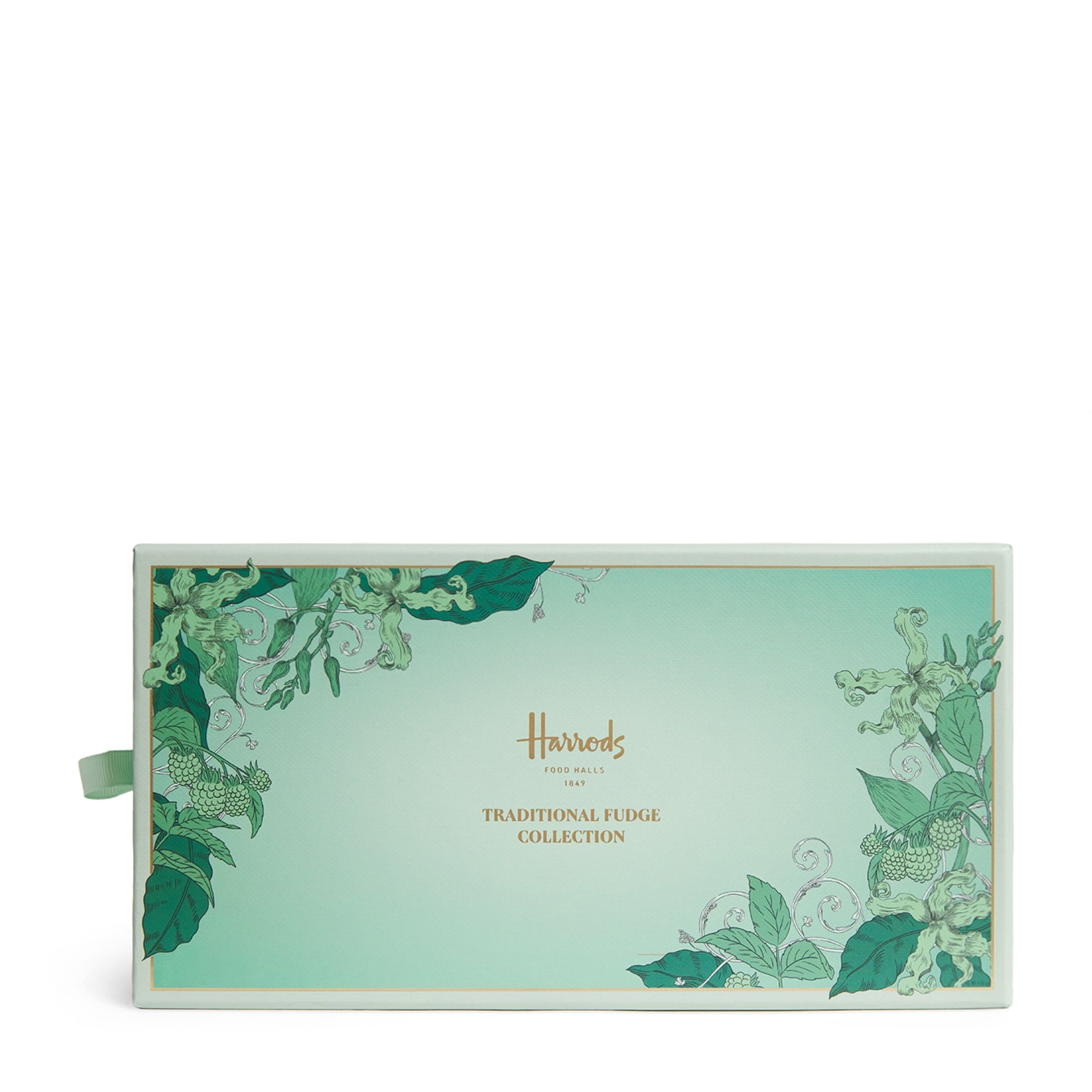 Traditional Fudge Collection Box (395g)