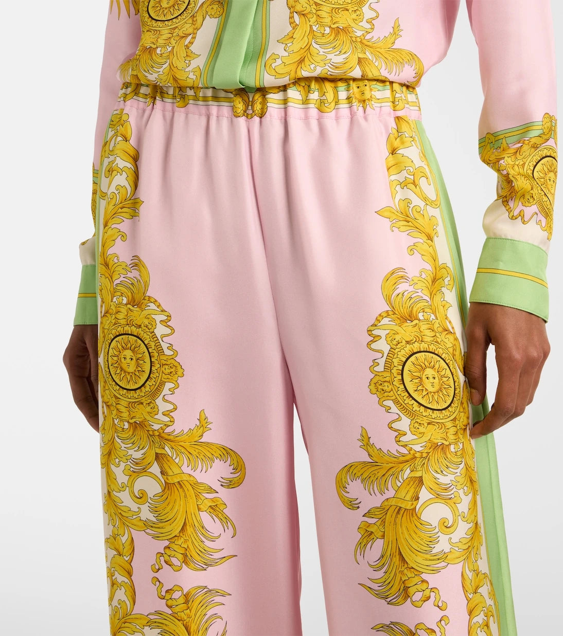 Versace - Printed silk twill wide-leg pants