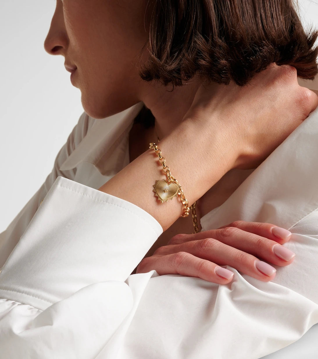 FoundRae - Radiating Heart Medium 18kt gold chain bracelet with diamond