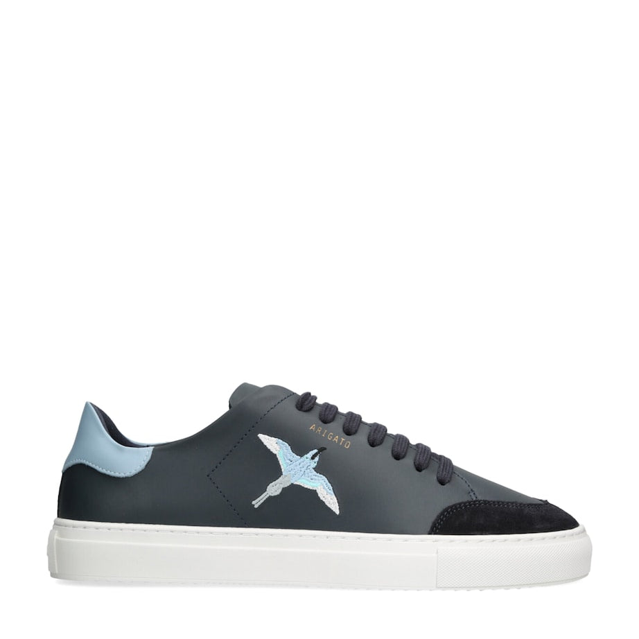 Suede Clean Bee Bird Low-Top Sneaker