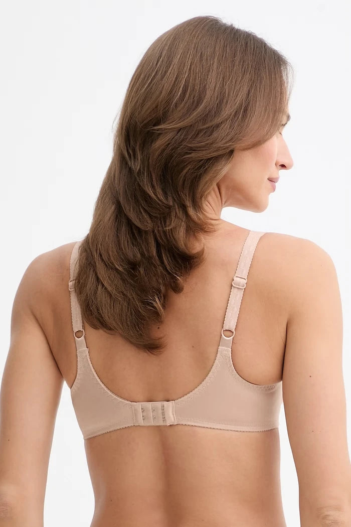 Сутиен Triumph Ladyform Soft
