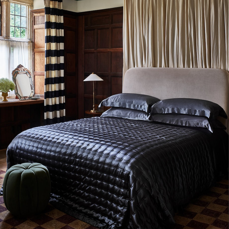 Silk Double Flat Sheet (230cm x 310cm)