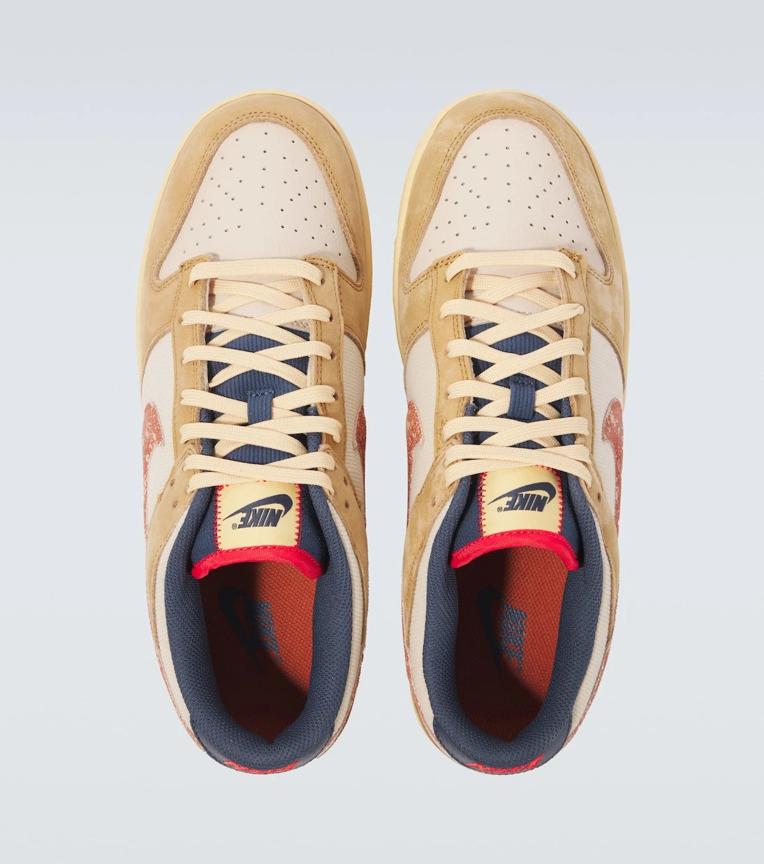 Nike - Dunk Low Retro SE leather sneakers