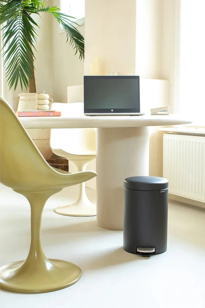 Кошче за боклук Brabantia New Icon 12 L