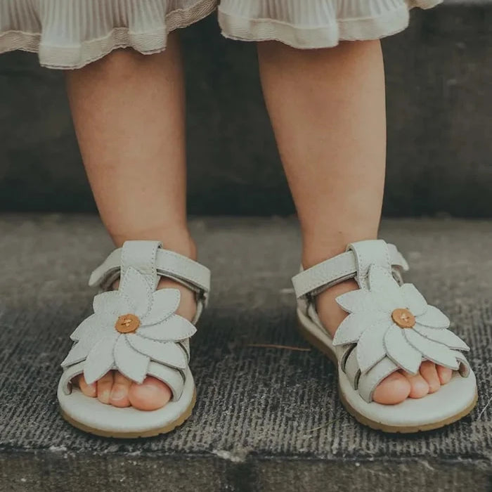 Детски сандали от кожа Donsje Iles Fields Sandals Daisy