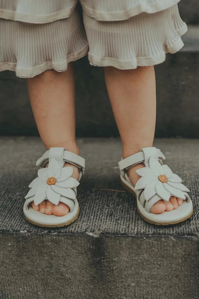 Детски сандали от кожа Donsje Iles Fields Sandals Daisy