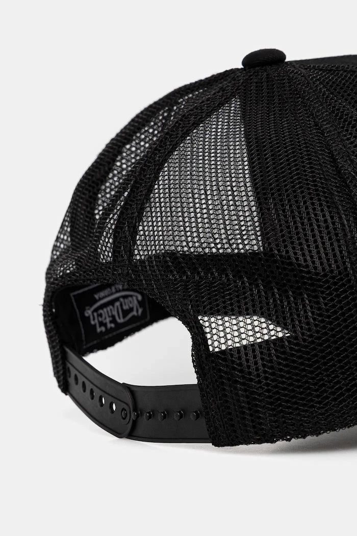 Шапка с козирка Von Dutch