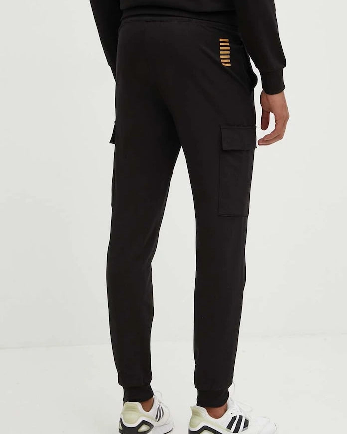 Памучен спортен панталон EA7 Emporio Armani