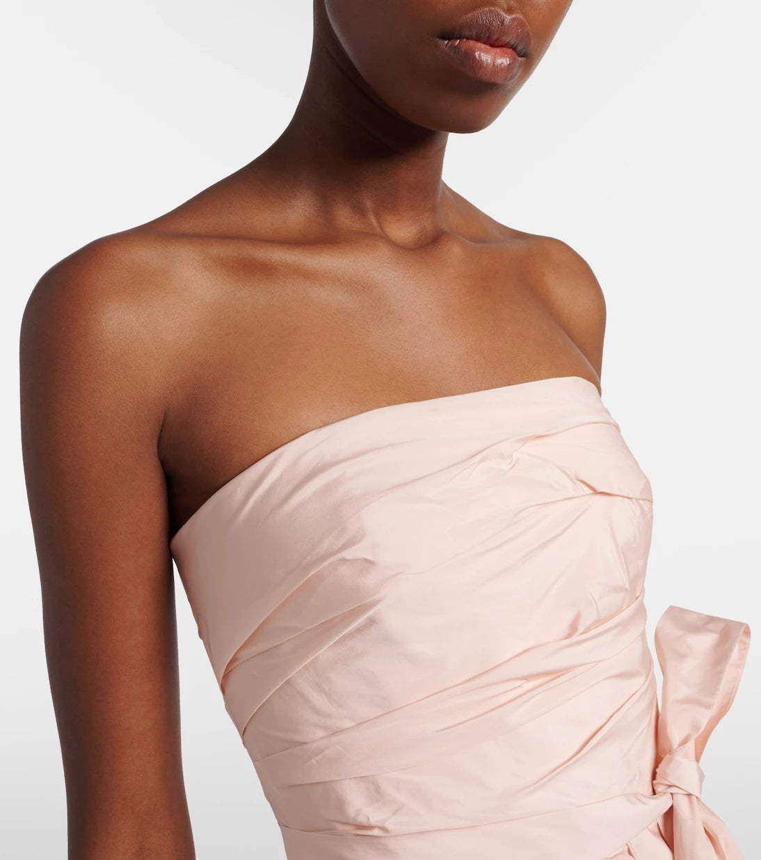 Max Mara - Elegante Quinoa belted gown