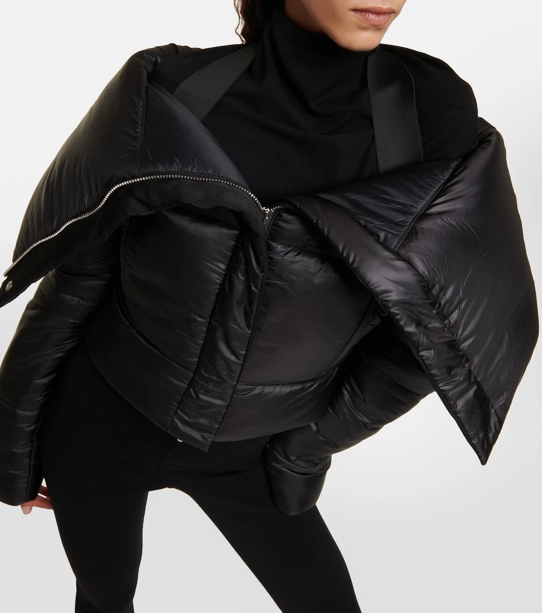 Alaïa - Cropped puffer jacket
