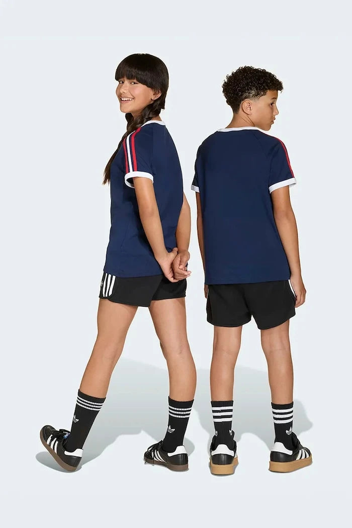 adidas Originals çocuklar için pamuklu kısa şort