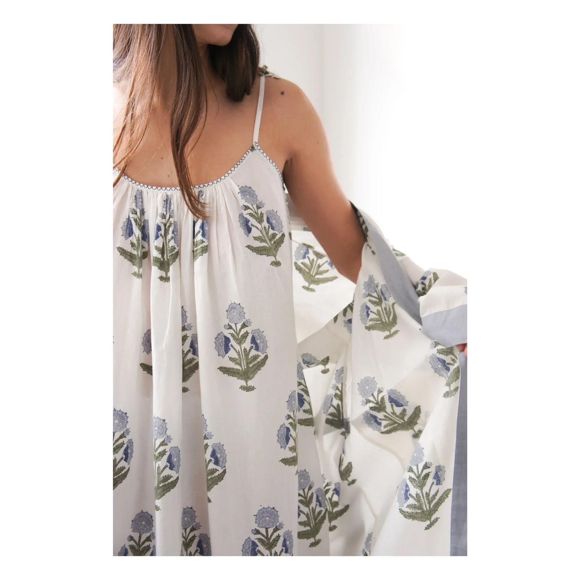 Scarlette Ateliers - Clark Poppy Print Kimono | White